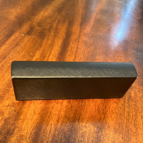 Prada eye glasses box only unisex. - Picture 3 of 8